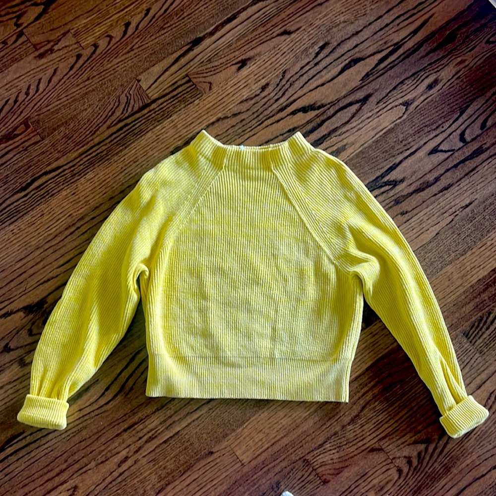 Free People yellow ladies sweater. Size XS.